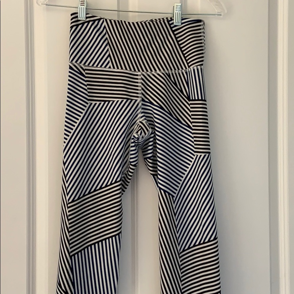 Old Navy active wear leggings